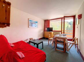 Appartement lumineux au centre, balcon, proche pistes et commerces - FR-1-344-946